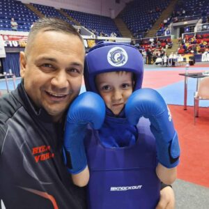 7b8a5818-9302-47dc-91ef-cf9e60067d81-300x300 Club Sportiv Rizea Wushu - Campioni și Galerie foto