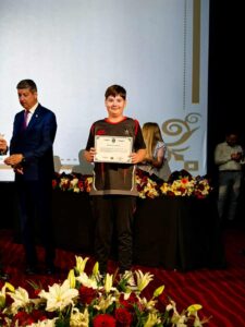 bc715382-df1a-4230-9b19-28475921cd44-225x300 Club Sportiv Rizea Wushu - Campioni și Galerie foto