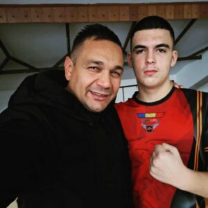 c082d7ee-ba15-468e-949f-7e80431f44f7-300x300 Club Sportiv Rizea Wushu - Campioni și Galerie foto