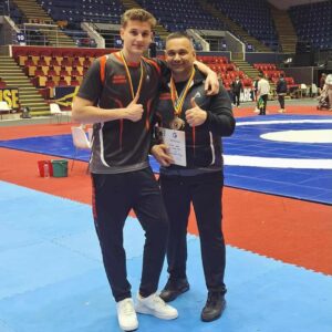 e13d1e3a-b615-43f8-b417-5b3c174ccb88-300x300 Club Sportiv Rizea Wushu - Campioni și Galerie foto