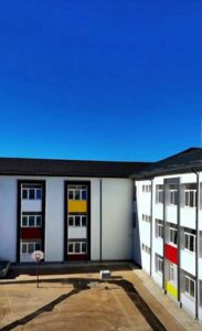 f8795b62-04db-4131-8482-a2cb5b81a017-1-183x300 Administrația locală din Târgoviște anunță investiții majore în unitățile de învățământ