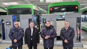 426a074d-21ad-4f42-9431-de2751a40900-300x169 Transport public electric, operațional pe mai multe linii din Târgoviște și zona ADI Civitas